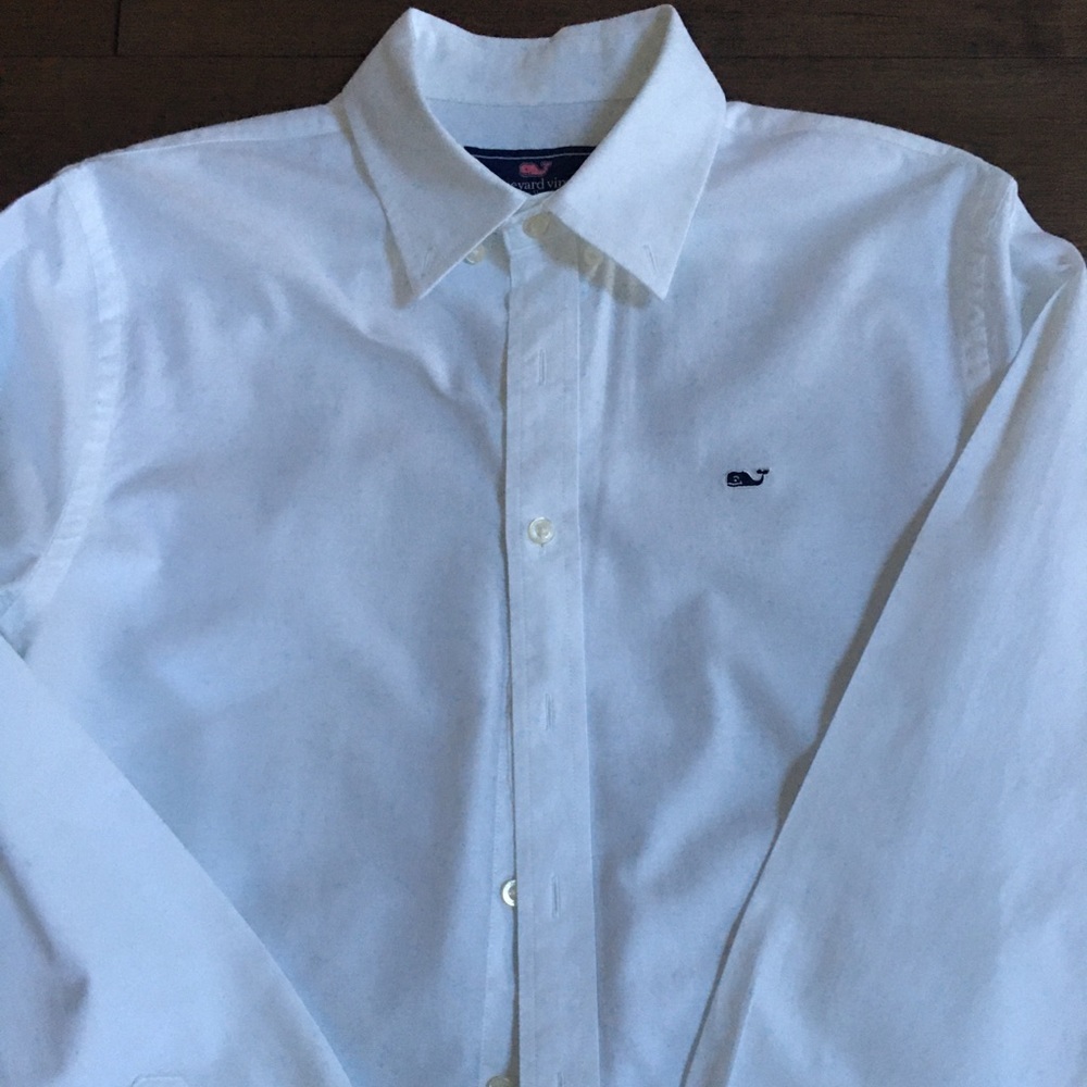 Boys XL 18 Vineyard Vines Whale shirt